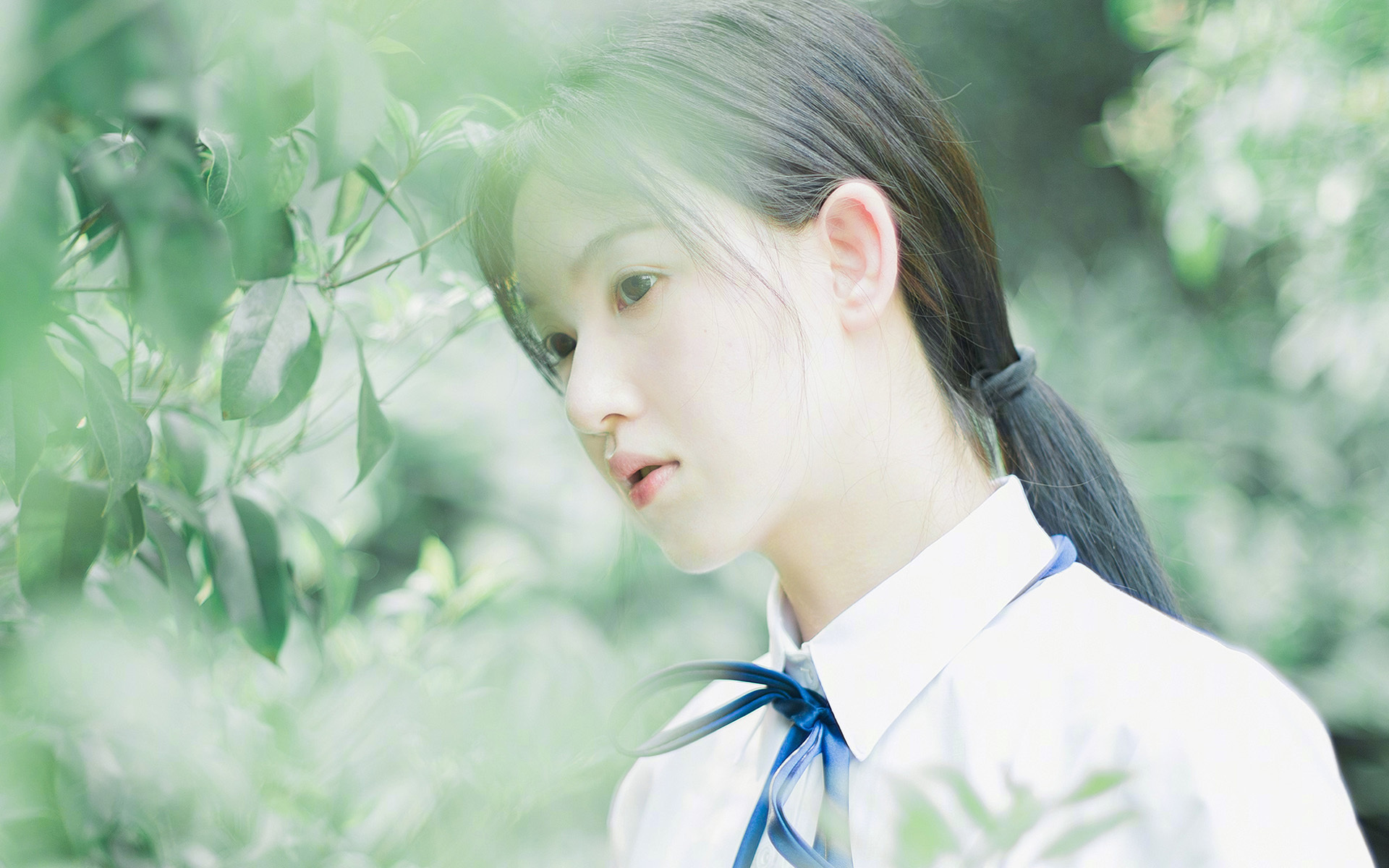 青少年篮球成长营邀请外教担任指导融合多元训练理念,专业青少年篮球培训提供篮球服务