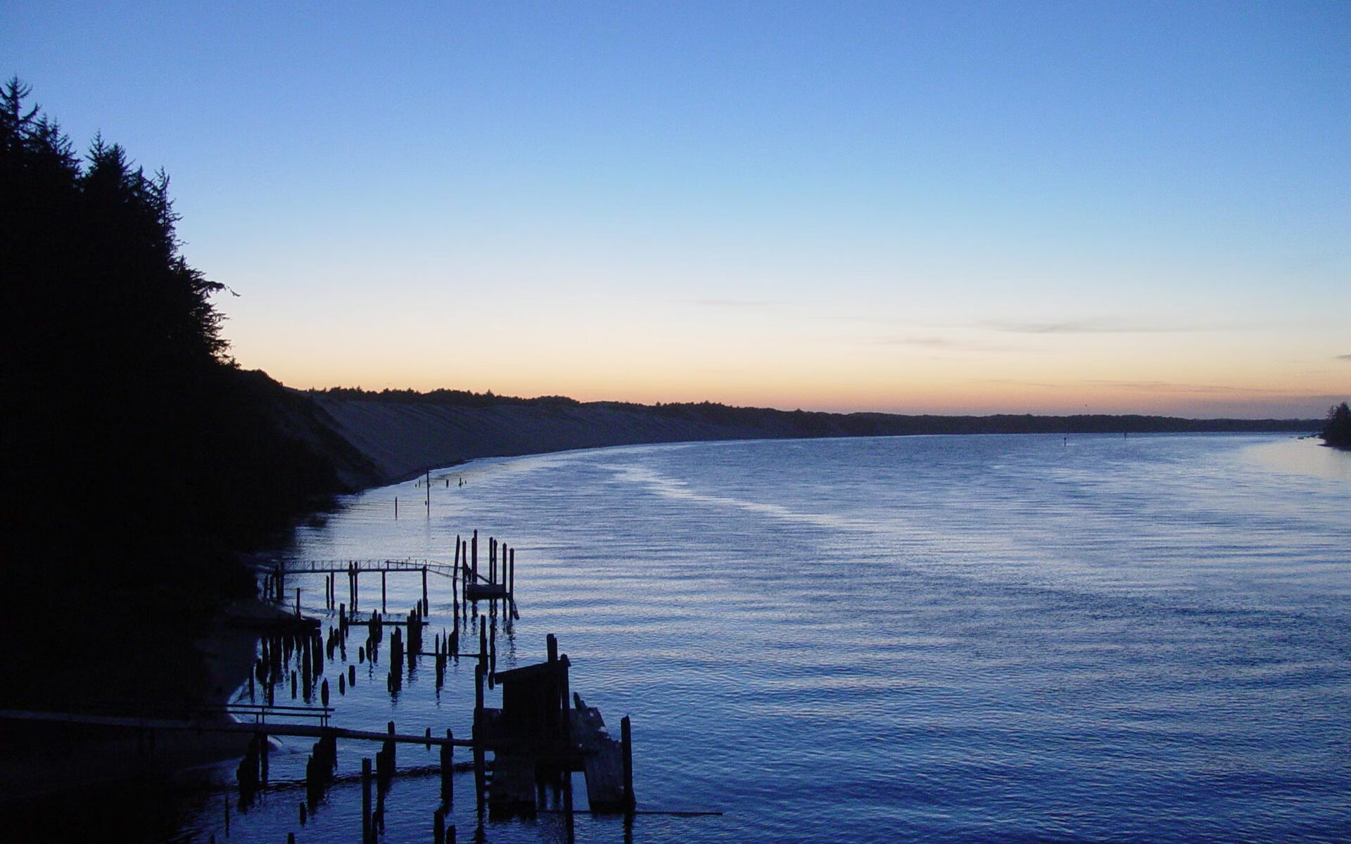 骑士战术演练环节使用投影增强战术记忆,骑士战场百度百科